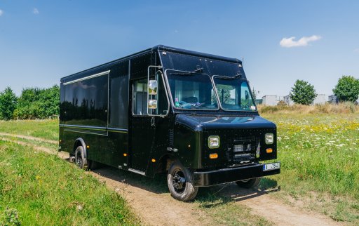 FOOD TRUCK