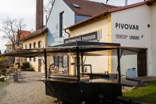 Počernický pivní přívěs