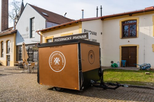 Počernický pivní přívěs