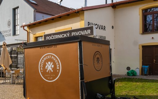 Počernický pivní přívěs